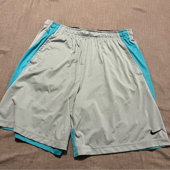 Nike Fly 9” Dri-Fit Men's Athletic Shorts Gray Teal Size XXL Basketball workout - Picture 2 of 7